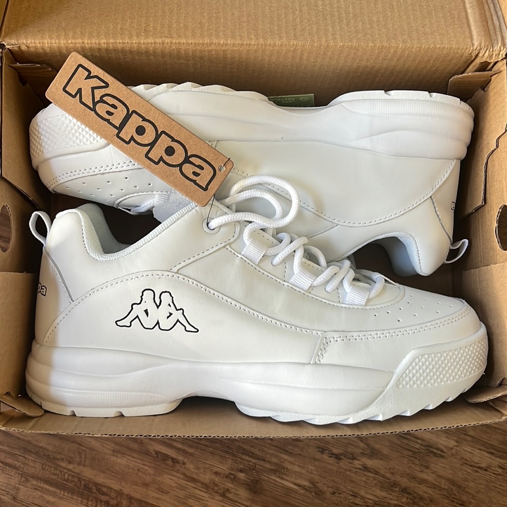 Kappa women’s athletic sneaker NWT